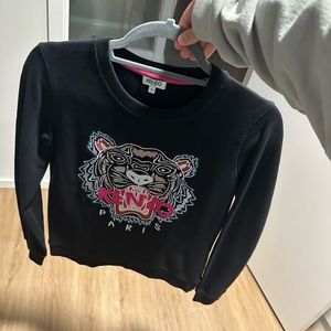 Black Kenzo logo crew neck. Women’s size S